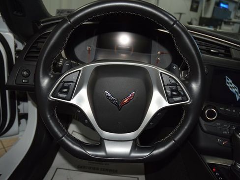Used 2017 Chevrolet Corvette Stingray Coupe w/ 1LT image 37