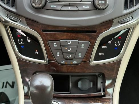 Used 2014 Buick LaCrosse Leather FWD image 26