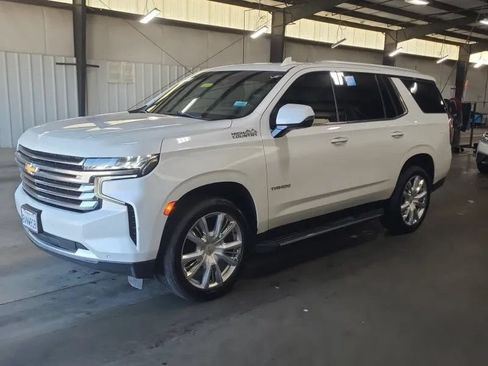 Used 2021 Chevrolet Tahoe High Country AWD/4WD image 6