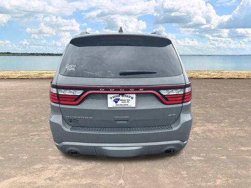 Used 2024 Dodge Durango GT RWD image 8