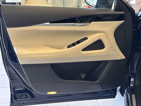 Certified 2025 INFINITI QX60 Pure image 28