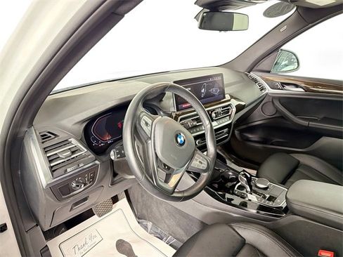 Used 2024 BMW X3 xDrive30i image 9