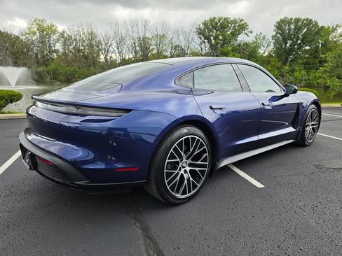 Used 2021 Porsche Taycan RWD image 9