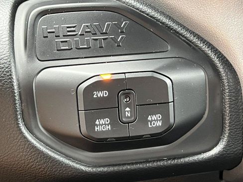Used 2026 RAM 2500 Big Horn AWD/4WD image 29