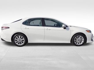 Used 2023 Toyota Camry LE video 2