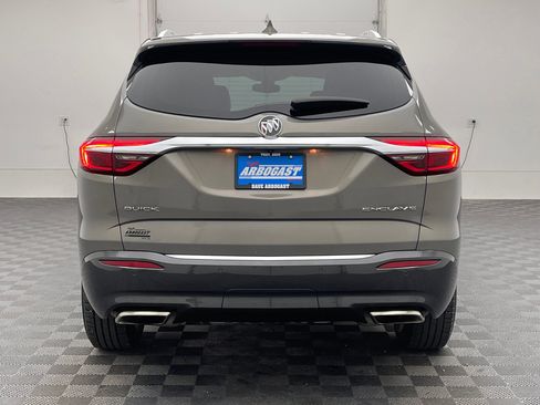 Used 2018 Buick Enclave Premium FWD image 9