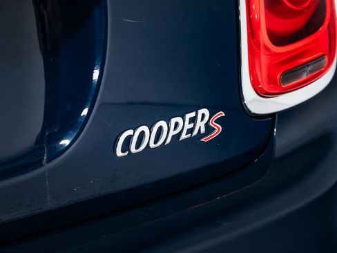 Used 2018 MINI Cooper S image 10