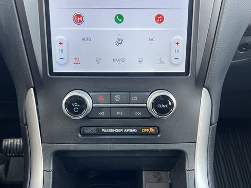 Used 2024 Ford Edge SEL w/ Convenience Package image 23