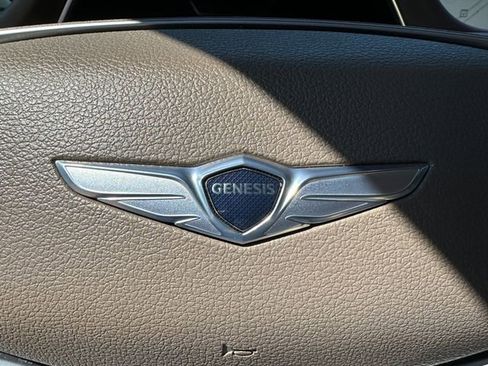 Used 2023 Genesis GV80 2.5T w/ Prestige 20" Package image 40