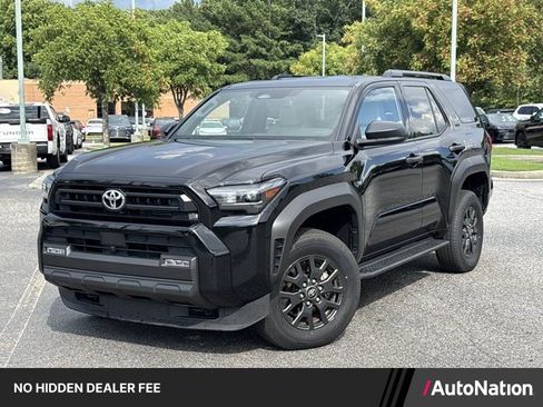 Used 2025 Toyota 4Runner SR5 AWD/4WD image 1