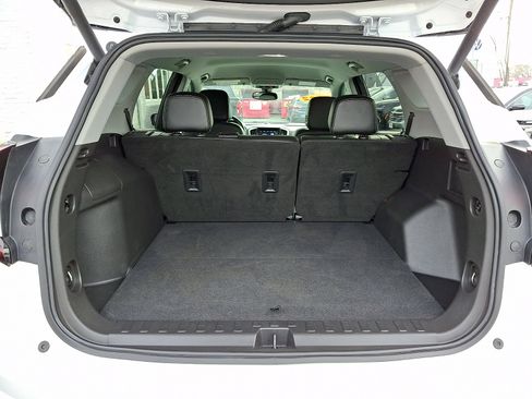 Certified 2022 GMC Terrain SLT image 31