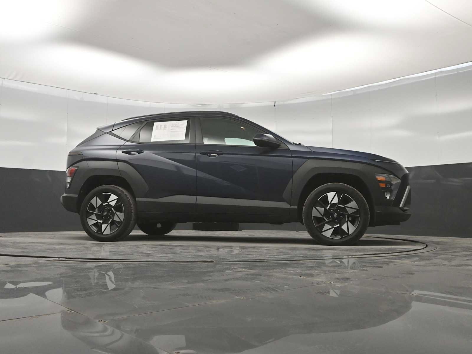 Used 2024 Hyundai Kona SEL AWD/4WD image 44