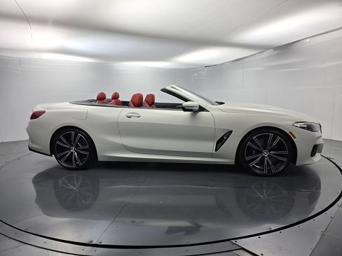 Used 2022 BMW 840i Convertible w/ Comfort Seating Package RWD image 3