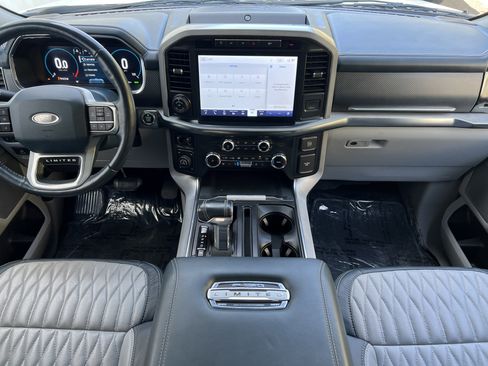 Used 2022 Ford F150 Limited image 30