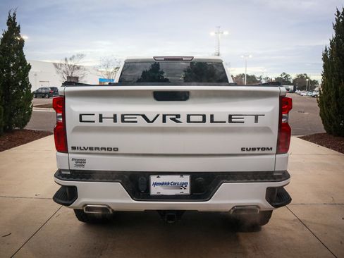 Used 2021 Chevrolet Silverado 1500 Custom w/ LPO, Dark Essentials Package image 9