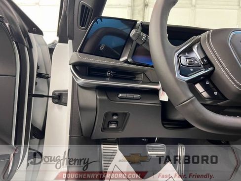 New 2026 Chevrolet Corvette Stingray Coupe w/ Z51 Performance Package RWD image 43