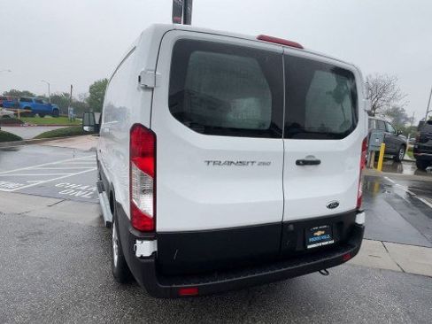 Used 2024 Ford Transit 250 Low Roof w/ Exterior Upgrade Package image 7