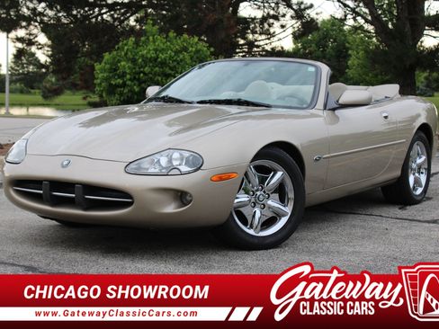 Used 1999 Jaguar XK8 Convertible RWD image 1