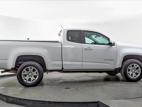 Used 2022 Chevrolet Colorado LT w/ Fleet Safety Package image 9