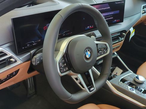 Certified 2026 BMW 330i Sedan w/ M Sport Package RWD image 18