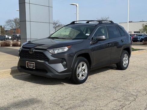 Used 2019 Toyota RAV4 XLE w/ Convenience Package AWD/4WD image 7
