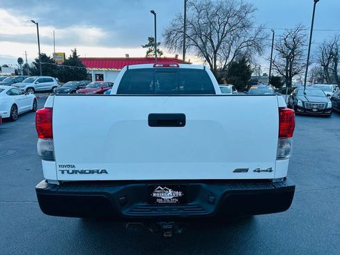 Used 2010 Toyota Tundra 4x4 Double Cab image 6