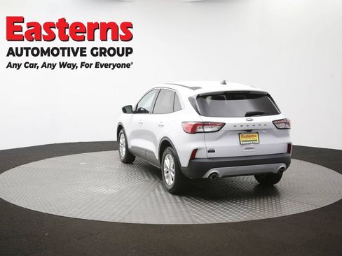 Used 2022 Ford Escape SE FWD image 65