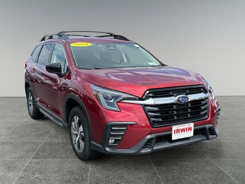 Used 2024 Subaru Ascent Limited AWD/4WD image 8