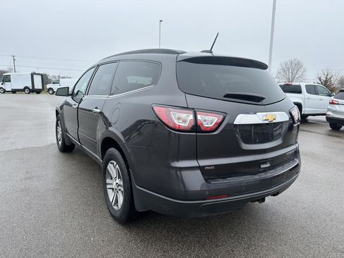 Used 2016 Chevrolet Traverse LT image 3