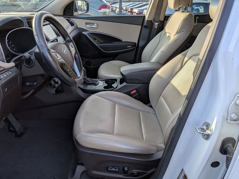 Used 2018 Hyundai Santa Fe Sport image 14