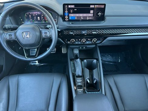 Used 2023 Honda Accord Sport image 13