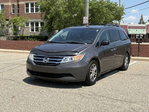 Used 2013 Honda Odyssey EX-L image 2