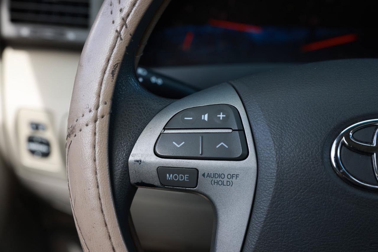 Used 2007 Toyota Camry LE FWD image 26