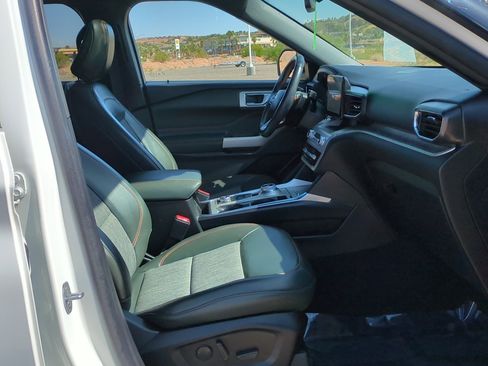 Used 2023 Ford Explorer Timberline w/ Timberline Technology Package AWD/4WD image 31