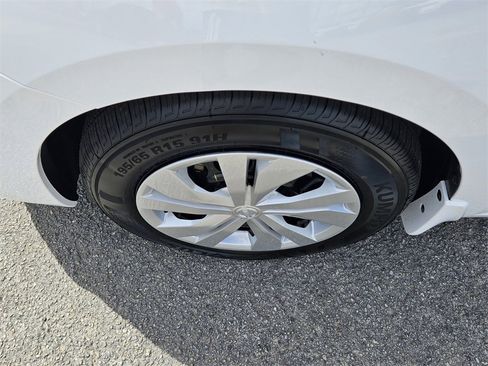 New 2025 Nissan Versa S w/ Trunk Package image 16