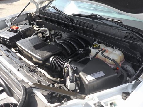 Used 2021 GMC Sierra 1500 AT4 w/ AT4 Premium Package image 13