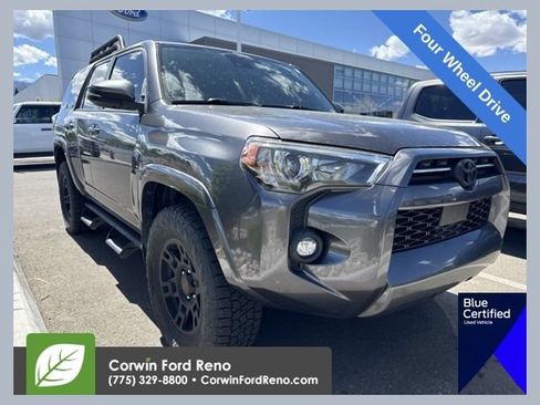 Used 2022 Toyota 4Runner SR5 Premium w/ Moonroof Package AWD/4WD image 1
