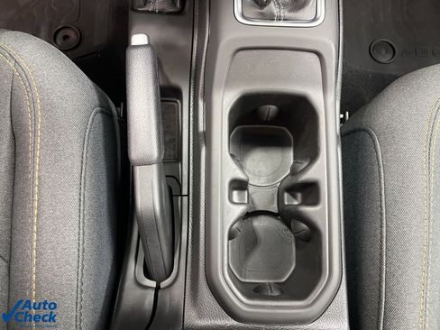 Used 2025 Jeep Gladiator Sport image 25