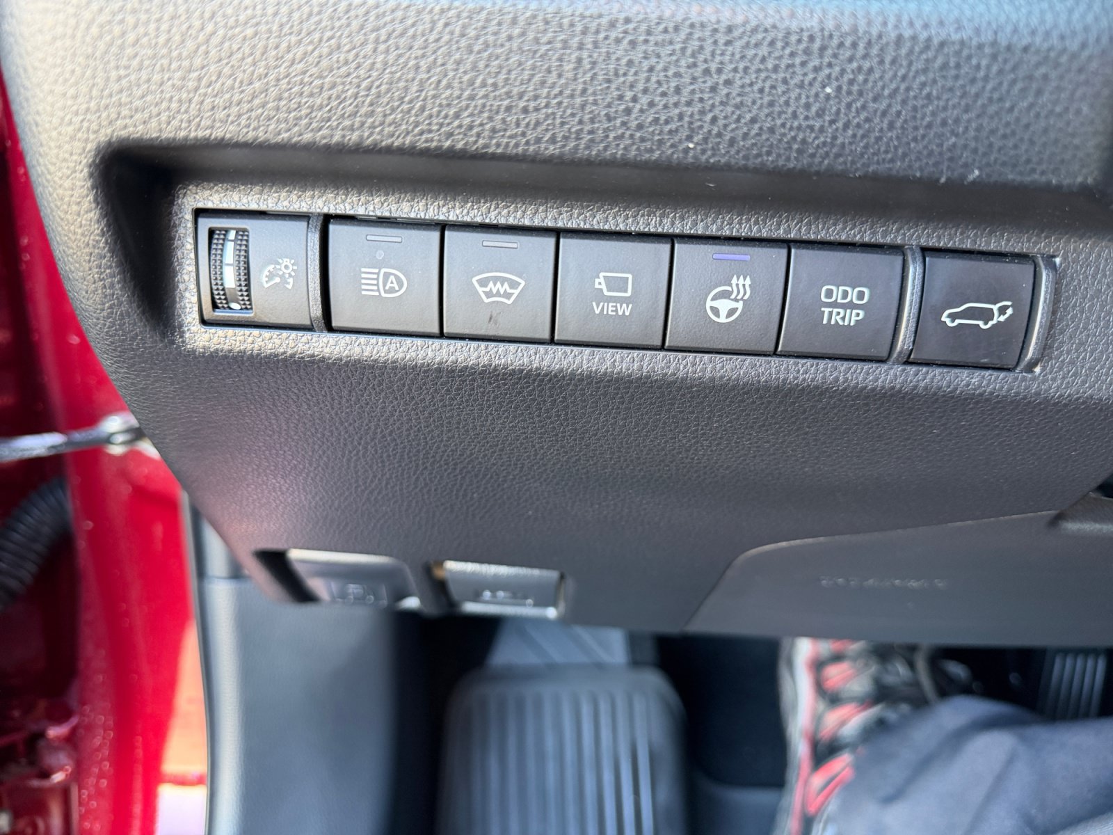 Used 2023 Toyota RAV4 Limited FWD image 25