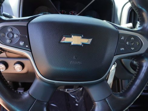 Used 2019 Chevrolet Colorado Z71 AWD/4WD image 21