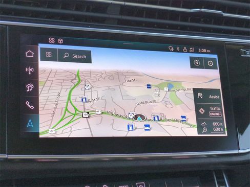 Used 2025 Audi Q8 Premium Plus image 22