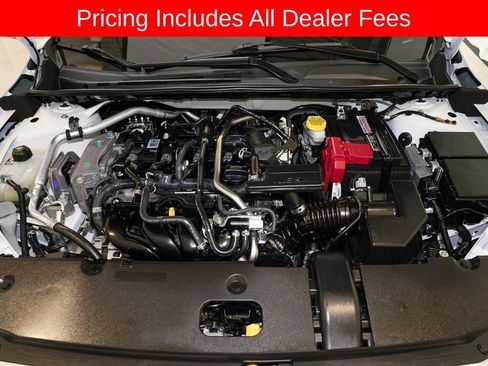 Certified 2025 Nissan Sentra SR FWD image 18