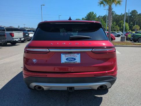 Used 2025 Lincoln Corsair AWD w/ Equipment Group 101A image 5