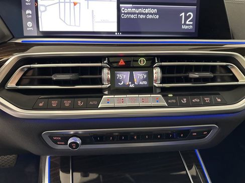 Certified 2023 BMW X5 xDrive40i w/ Premium Package image 18