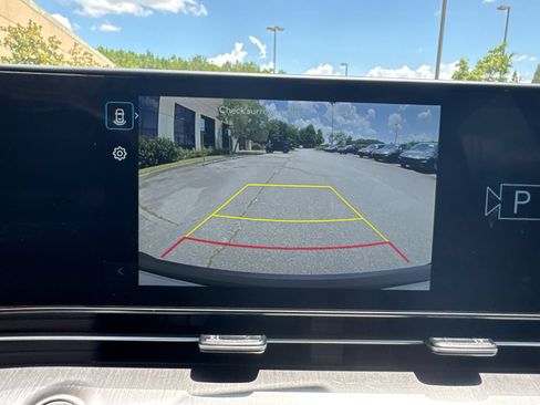 Used 2026 Hyundai Kona SE FWD image 29