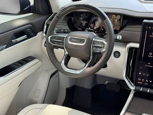 New 2026 GMC Acadia Denali FWD image 19