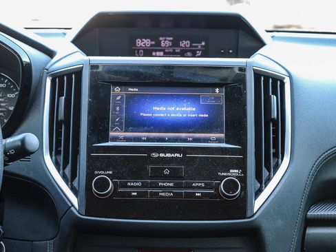Used 2022 Subaru Crosstrek 2.0i AWD/4WD image 14