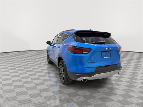 Certified 2024 Chevrolet Blazer LT w/ Convenience Package image 9