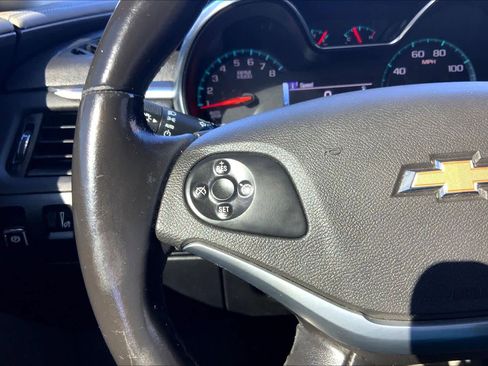 Used 2019 Chevrolet Impala LT image 23