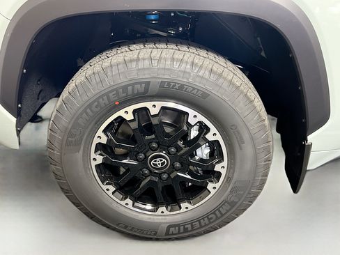 New 2026 Toyota Tundra SR5 AWD/4WD image 13